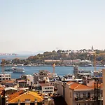Georges Galata Hotel 4*