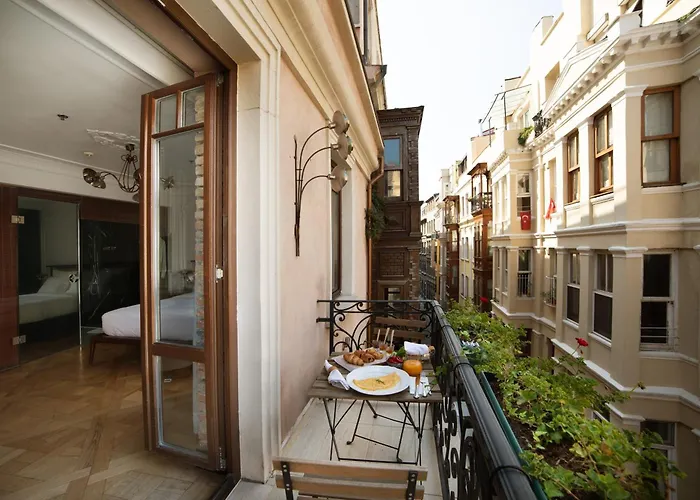 ジョージズ ガラタ