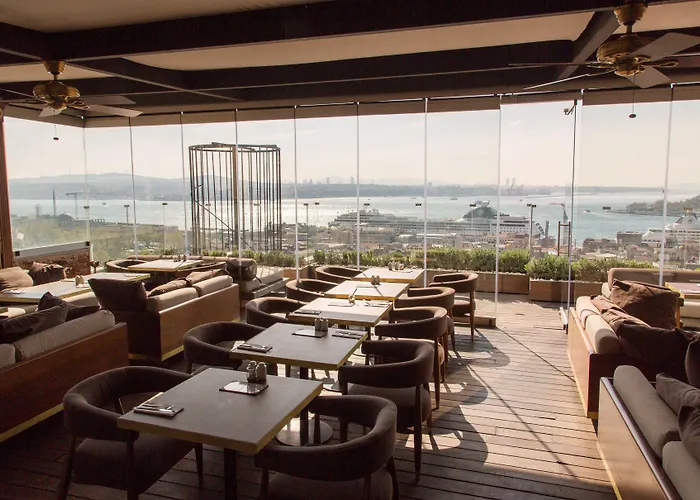 ジョージズ ガラタ 4*