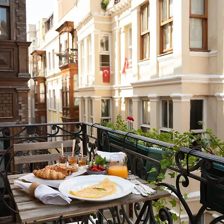 Georges Galata