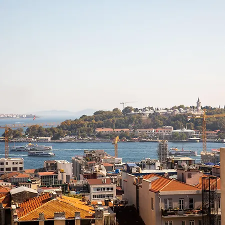Georges Galata Hotel 4*